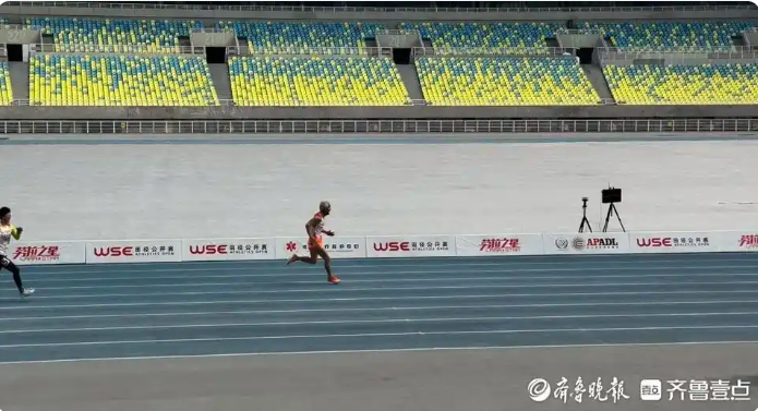 屏幕截图 2025-03-13 100356.png