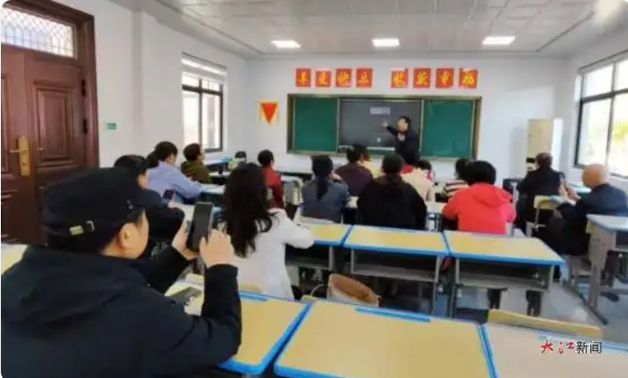 屏幕截图 2025-05-08 154711.png